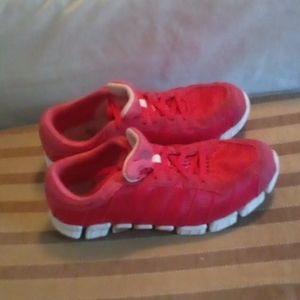 Adidas Climacool Women’s Size 9 Pink Sneaker